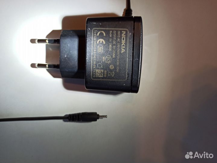 Зарядное устройство для телефона Nokia