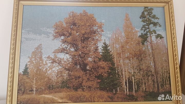 Картина в раме гобелен