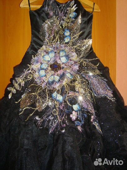 Продам платье