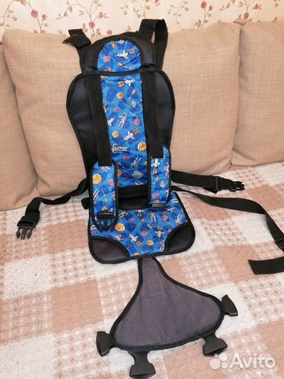 Детское бескаркасное автокресло + бустер