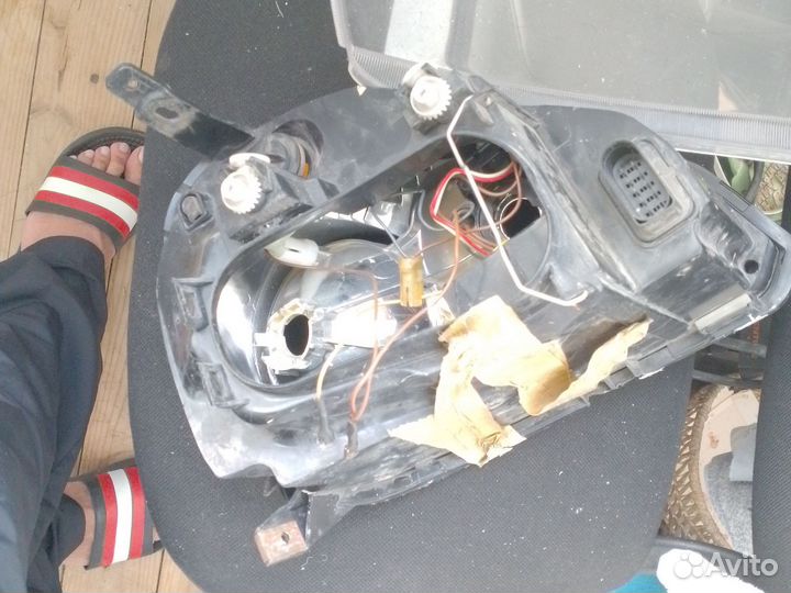 Фара левая priora