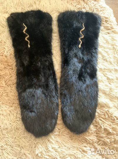 Норковые варежки длинные