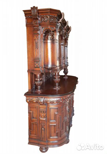 Продаю антикварный буфет,конец 19 века