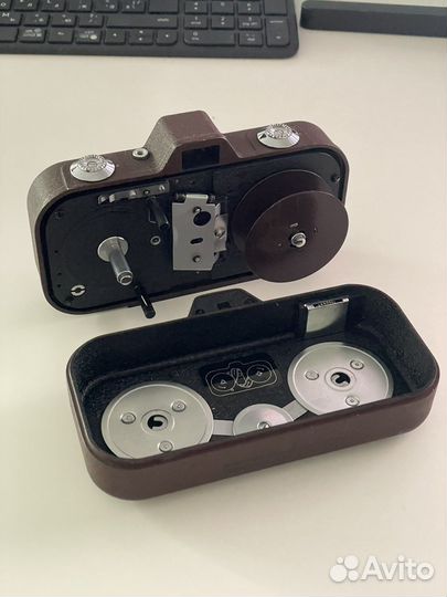 Кинокамера 8mm Zeiss Ikon Movikon 8