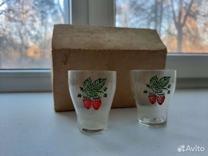 Сервиз из 12 стопок, советский