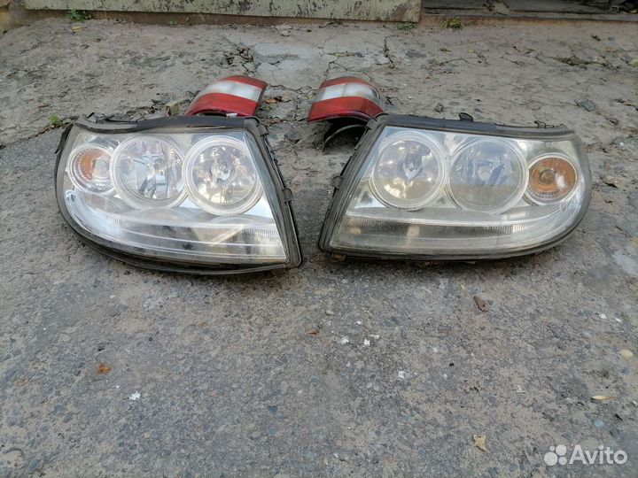Фары УАЗ патриот