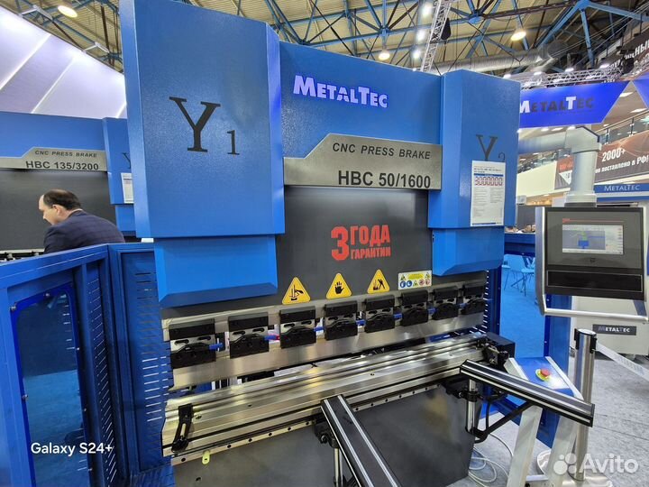 Листогибочный станок с чпу 4+1 MetalTec 50/1600