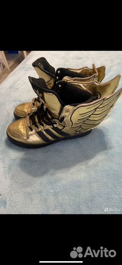 Adidas jeremy scott wings gold