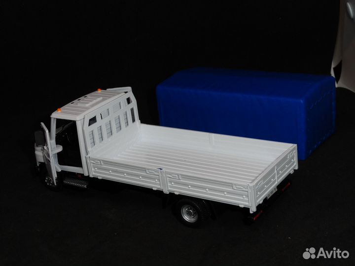 ЗИЛ Бычок тент, Бауэр