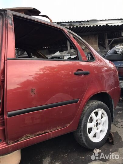 Заднее крыло LADA Kalina 1