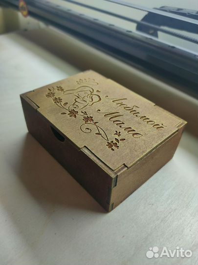 Коробка подарочная деревянная