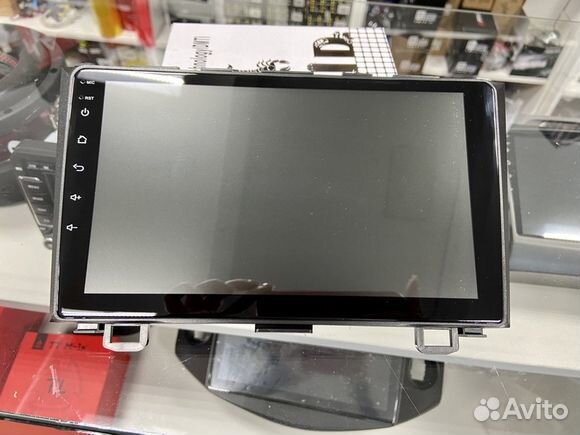 Штатная магнитола FarCar для Honda CR-V