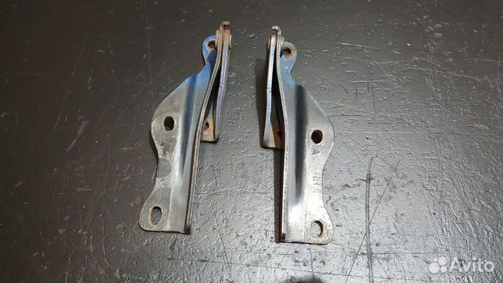 Петли капота Subaru Impreza Wrx GG EJ255 06