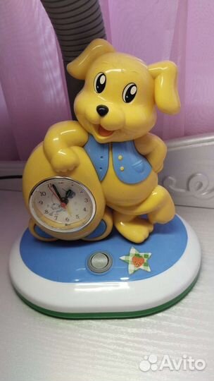 Лампа настольная с часами