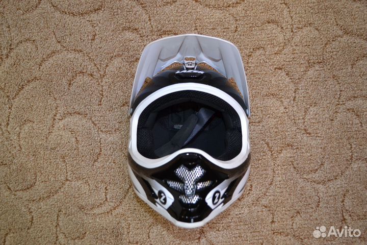 Шлем Lazer phoenix+ (черно-белый)