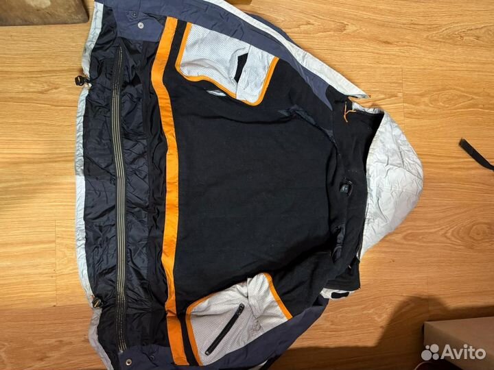 Куртка мужская спортивная