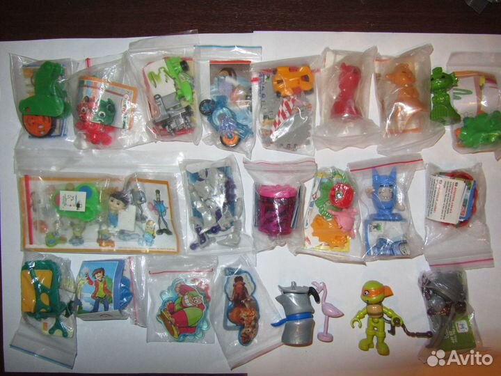 Сборный киндер-сюрприз