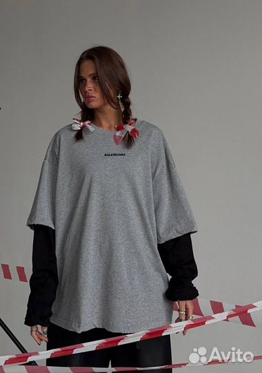 Свитшот женский Balenciaga