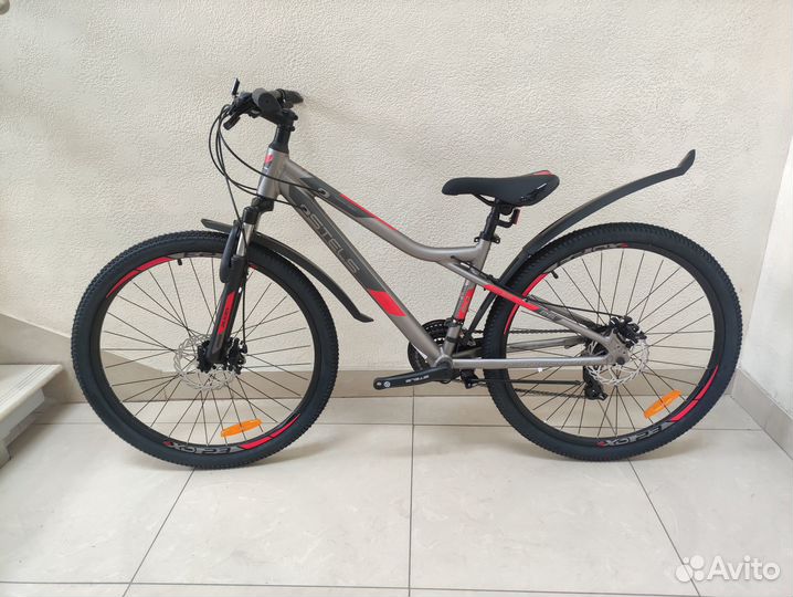 Велосипед Stels Navigator 610 MD 14' 26' V050