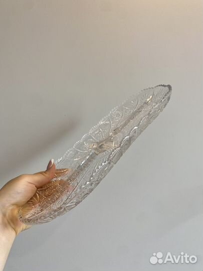 Стеклянное блюдо