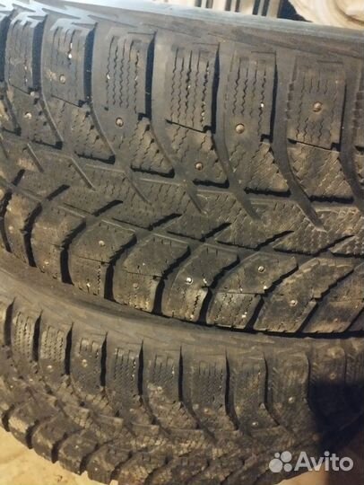 Bridgestone Ice Cruiser 5000 225/60 R17