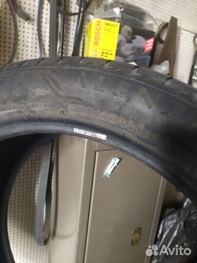 Bridgestone Alenza 001 285/40 R21