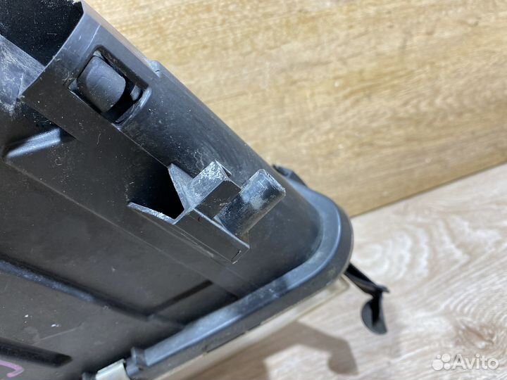 Фара левая Audi A6 C5 рестайлинг 142249