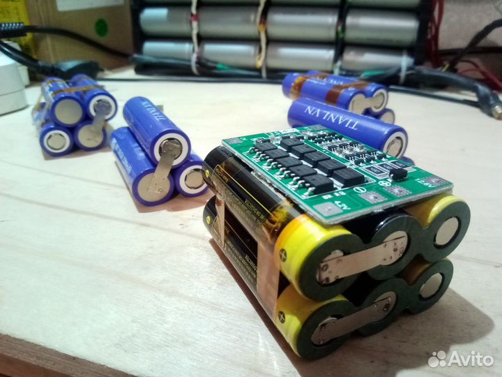 Литий-ионый аккумулятор 11.1v 6100mAh