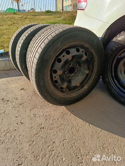 Yokohama Bluearth ES32 185/60 R15