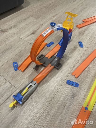 Несколько треков hot wheels оптом