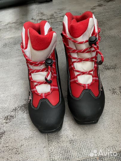 Лыжные ботинки rossignol x1