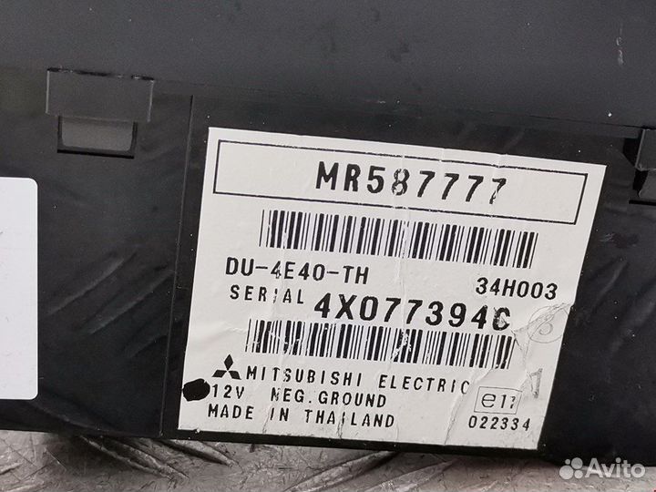 Дисплей информационный Mitsubishi Colt