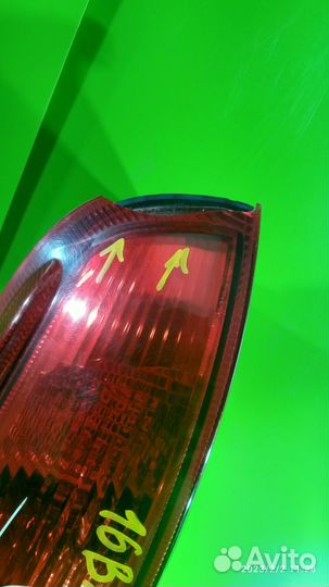 Фонарь задний левый для Ford C-MAX 2004-2008