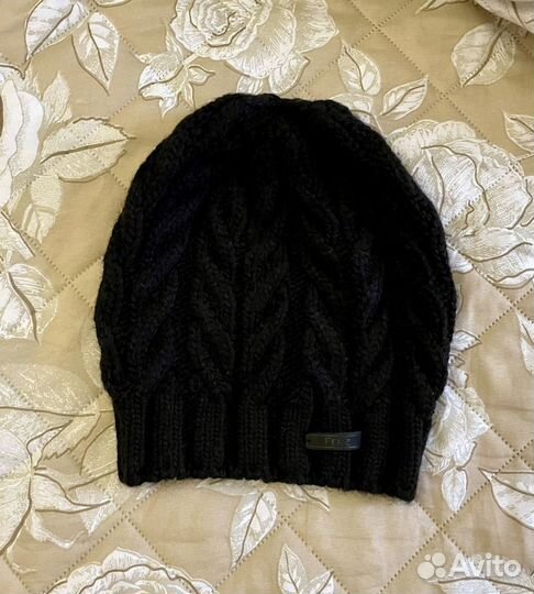 Шапка вязанная женская