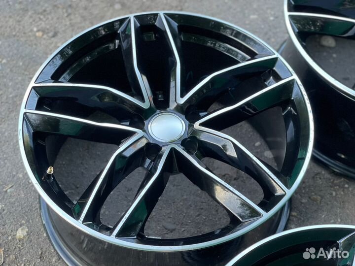 Крутые прочные диски VAC из Японии R19 5-112