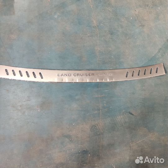 Накладка на бампер toyota land cruiser prado 150