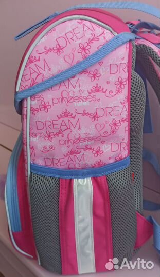 Рюкзак школьный для девочки Eric Krause