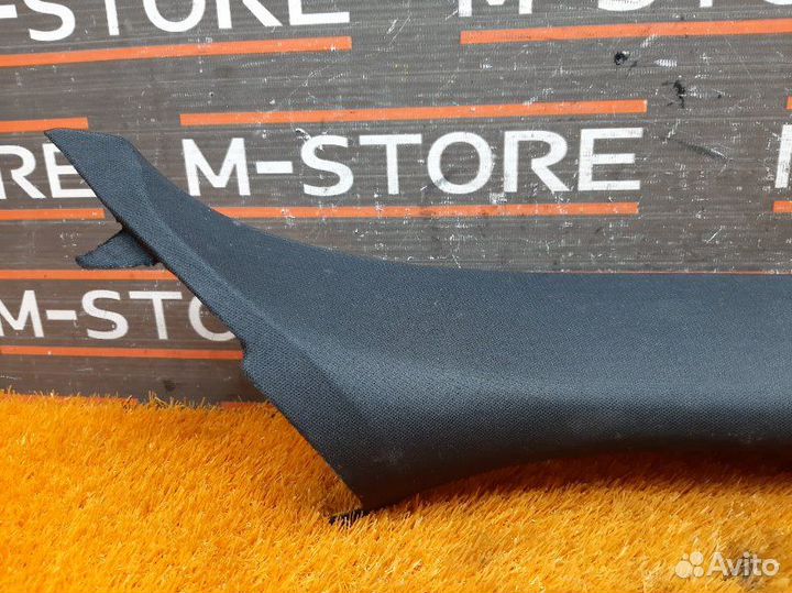 Обшивка стойки передняя правая Bmw X5 E70 N52B30A