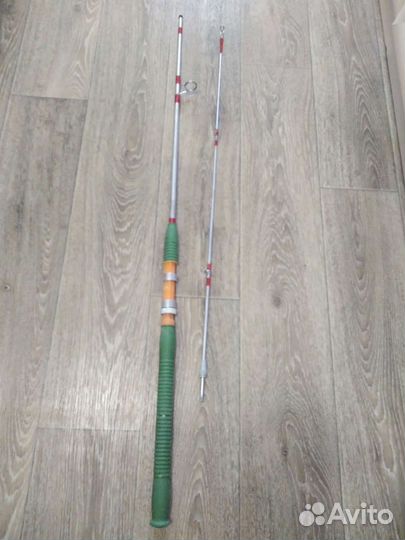 Спиннинг алюминиевый СССР. Катушка СССР