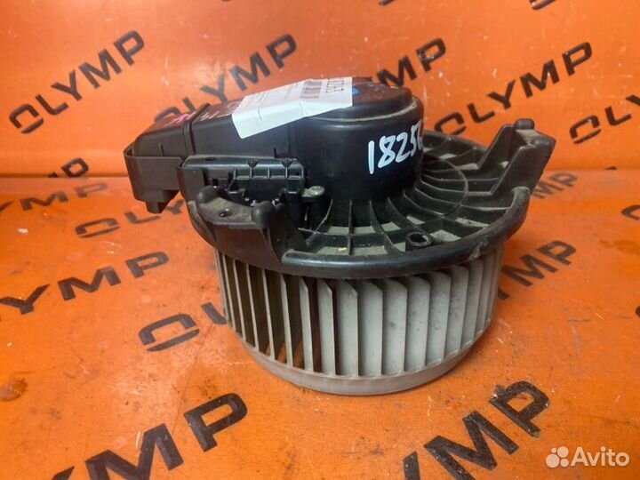 Мотор печки Toyota Estima ACR50 2AZ-FE