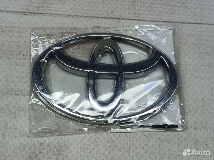 Эмблема Тойота 65*42мм