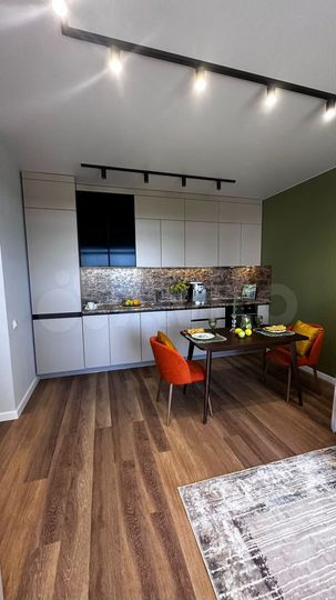 2-к. квартира, 62 м², 7/10 эт.