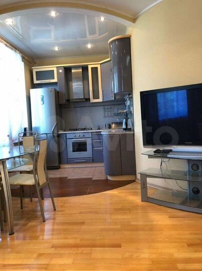 2-к. квартира, 52 м², 3/5 эт.