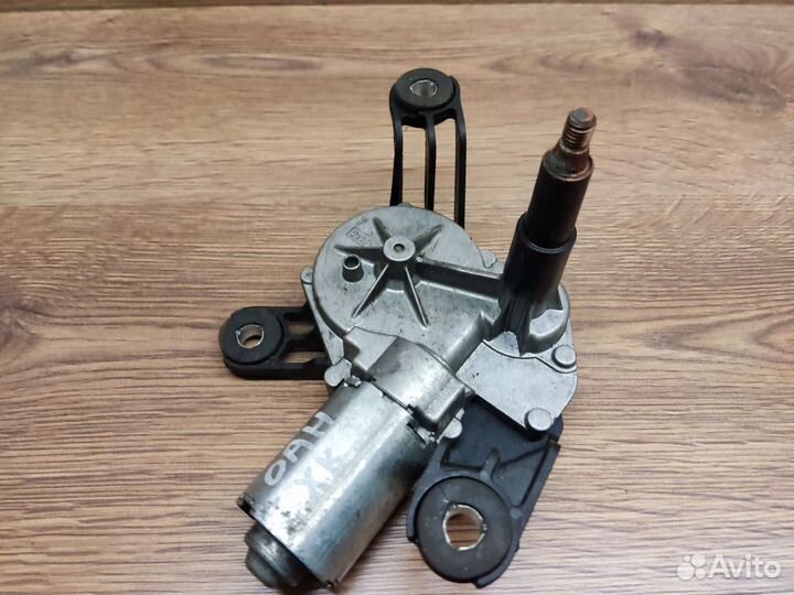 Моторчик заднего стеклоочистителя Opel Astra H