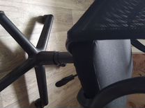 Компьютерное кресло бу в отличном состоянии