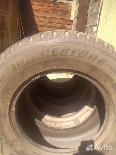 Bridgestone Ice Cruiser 7000 275/65 R17 119