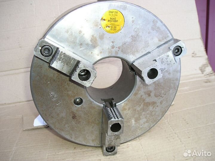 Патрон токарный 250 на планшайбу