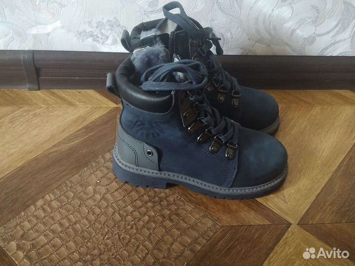 Ботинки детские новые