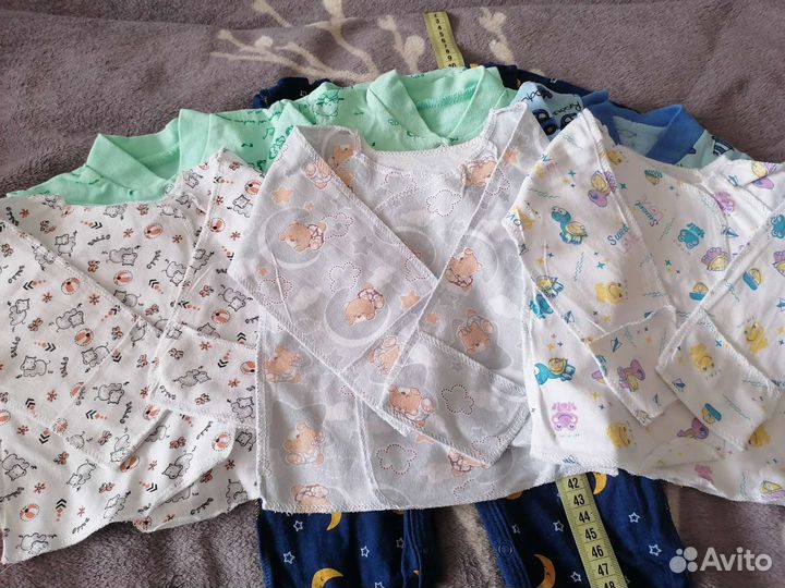 Комбинезон, кофточки, распашенки, чепчики