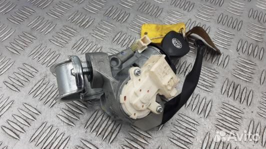 Замок зажигания toyota avensis T27 (DBG23J101)